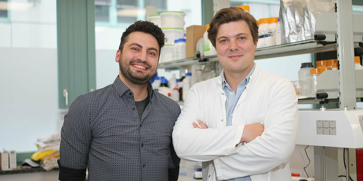 Die EVANIUM-Gründer David Ofner (rechts) und Felix Rolka (links). Foto: EVANIUM Healthcare GmbH