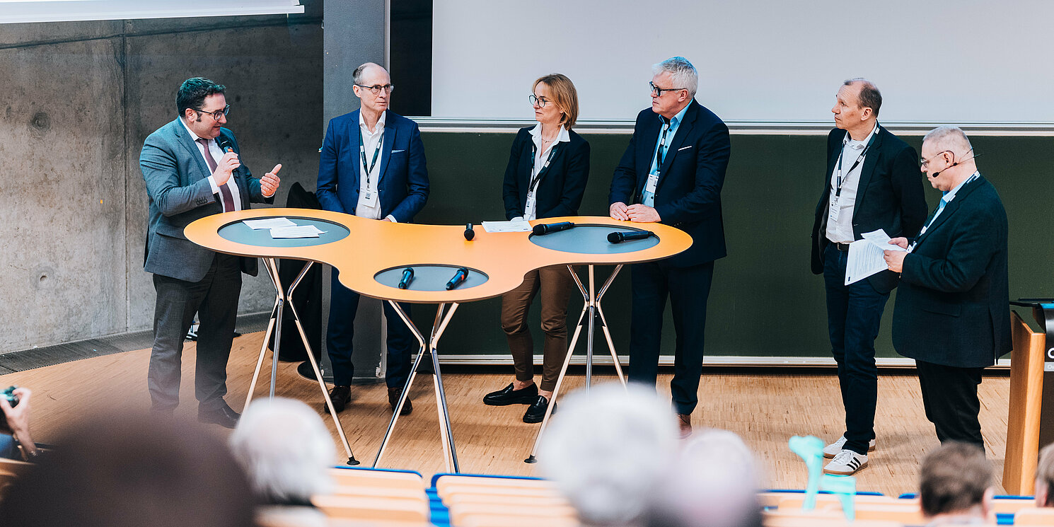 Podiumsdiskussion